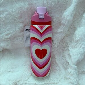 Hydrapeak Heart Bottle